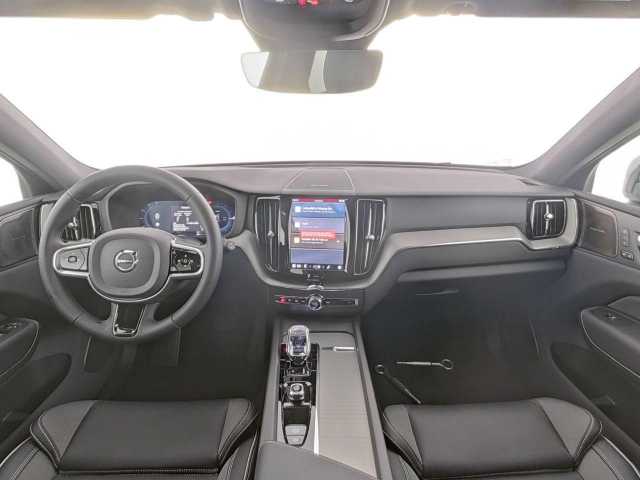 Volvo XC60 AWD Dark Plus Recharge