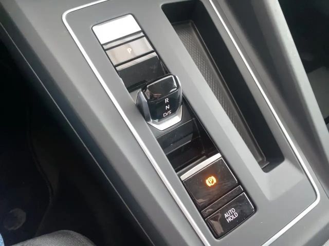 Volkswagen Golf DSG Golf VIII Life Variant