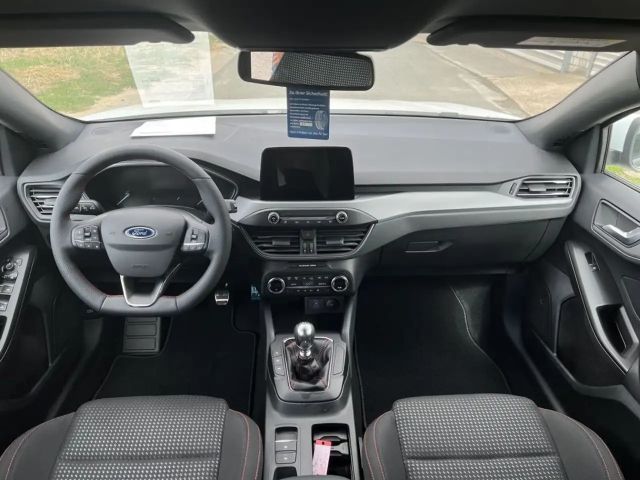 Ford Focus EcoBoost ST Line Style Wagon