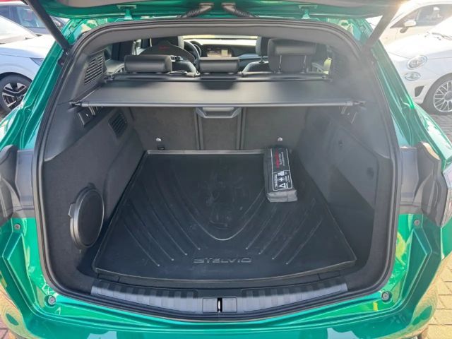 Alfa Romeo Stelvio Veloce