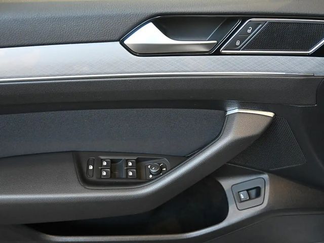 Volkswagen Passat Business Variant