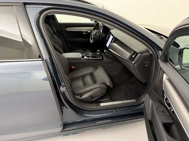 Volvo V90 AWD Dark Plus Recharge T8