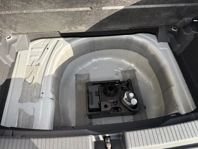 Volkswagen T-Cross 4Me TSI