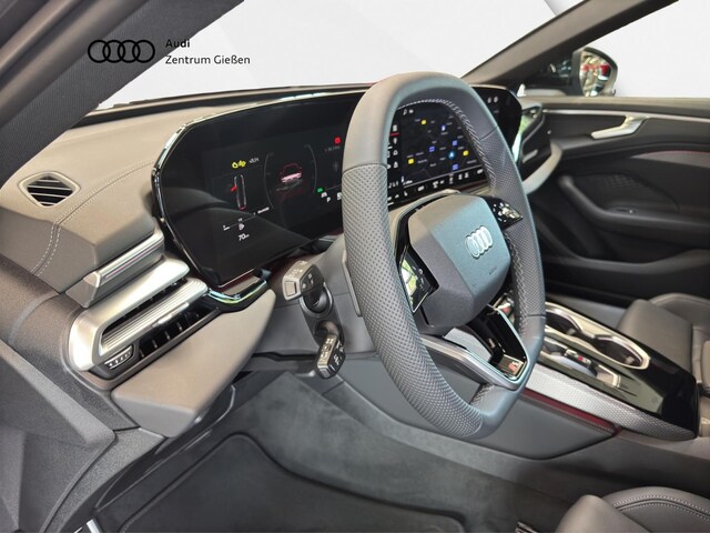 Audi A6 Avant Quattro S-Tronic