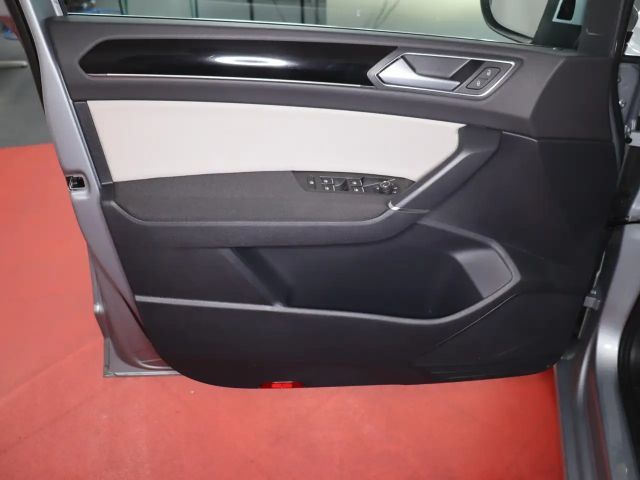 Volkswagen Touran 2.0 TDI DSG Highline