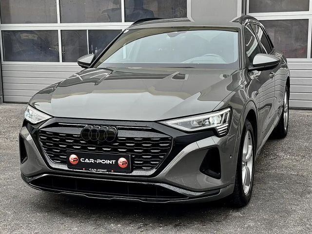 Audi Q8 e-tron 55 Business Quattro S-Line