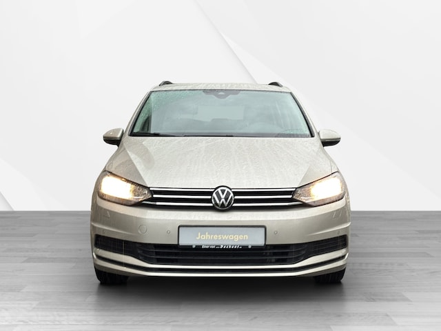 Volkswagen Touran 1.5 TSI DSG