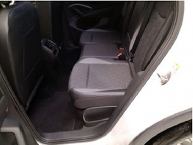 Volkswagen Tiguan 1.5 eTSI DSG Plus