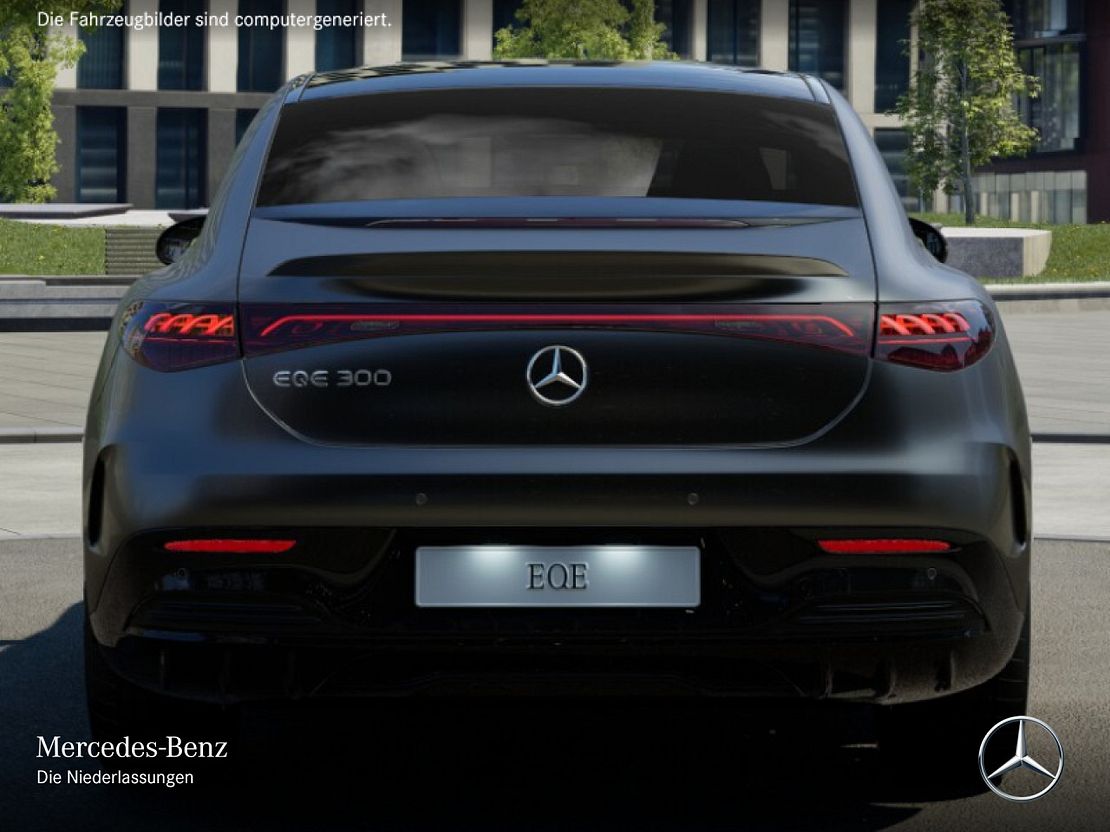 Mercedes-Benz EQE 300 Sedan