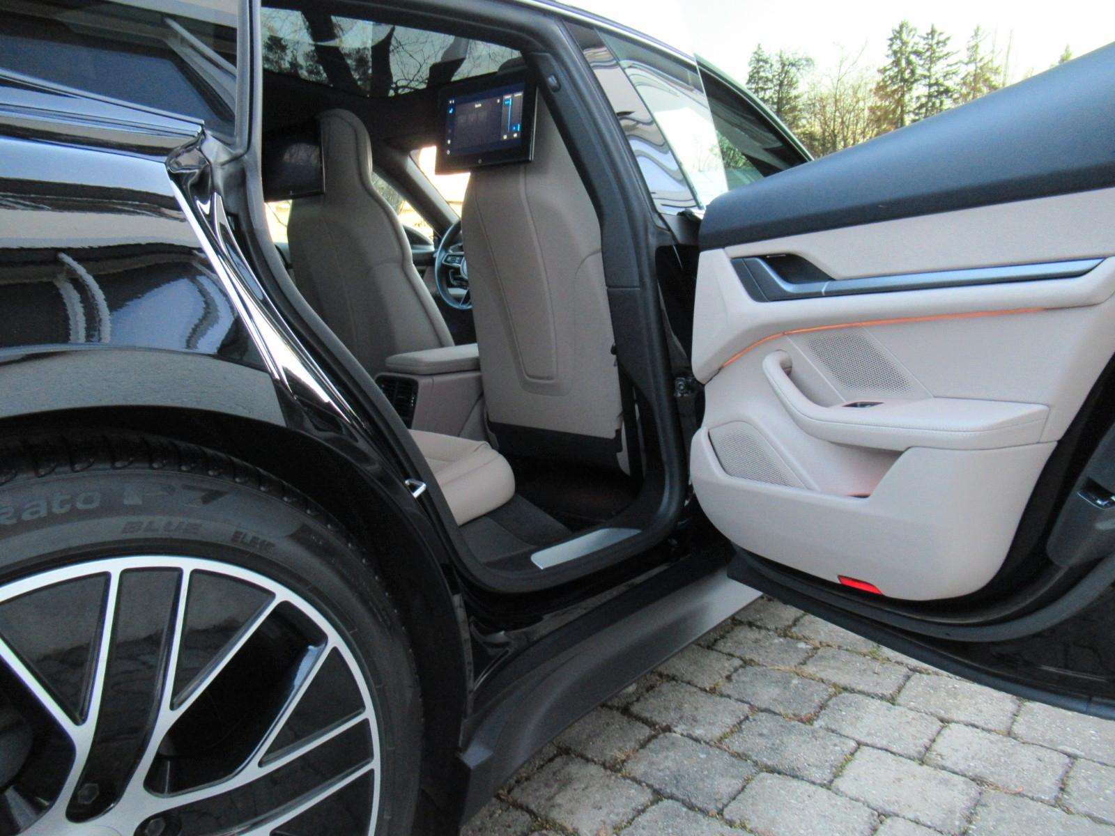 Porsche Taycan Sport Turismo