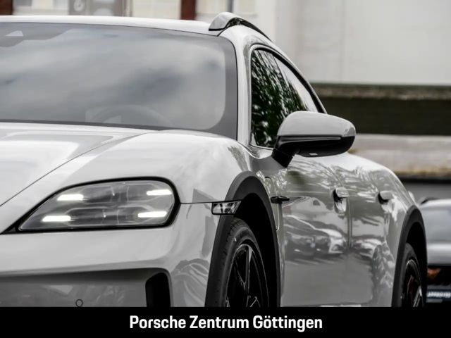 Porsche Taycan 4 Cross Turismo