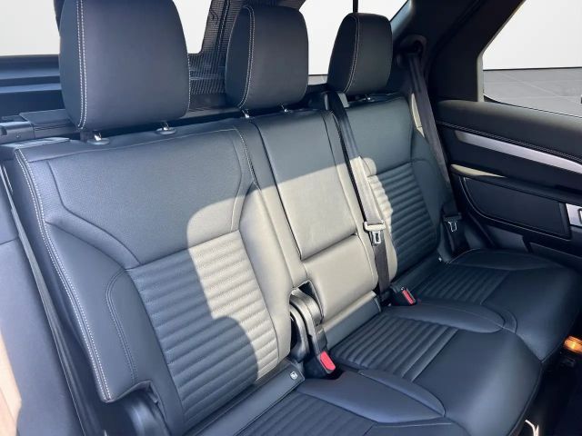 Land Rover Discovery AWD Dynamic SE