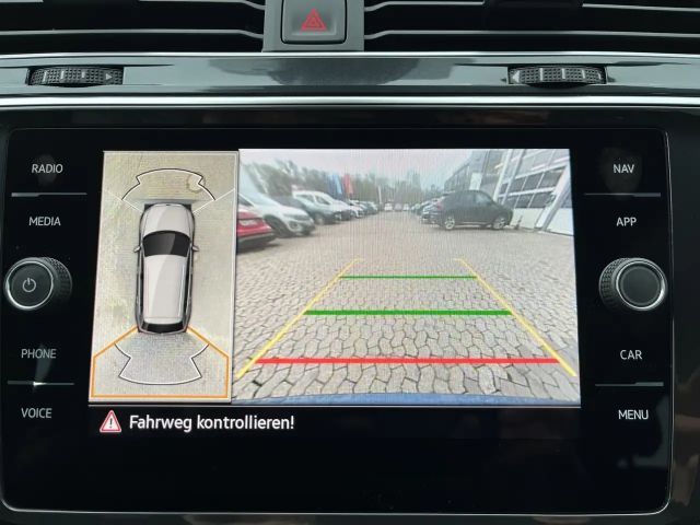 Volkswagen Tiguan 1.5 TSI DSG R-Line