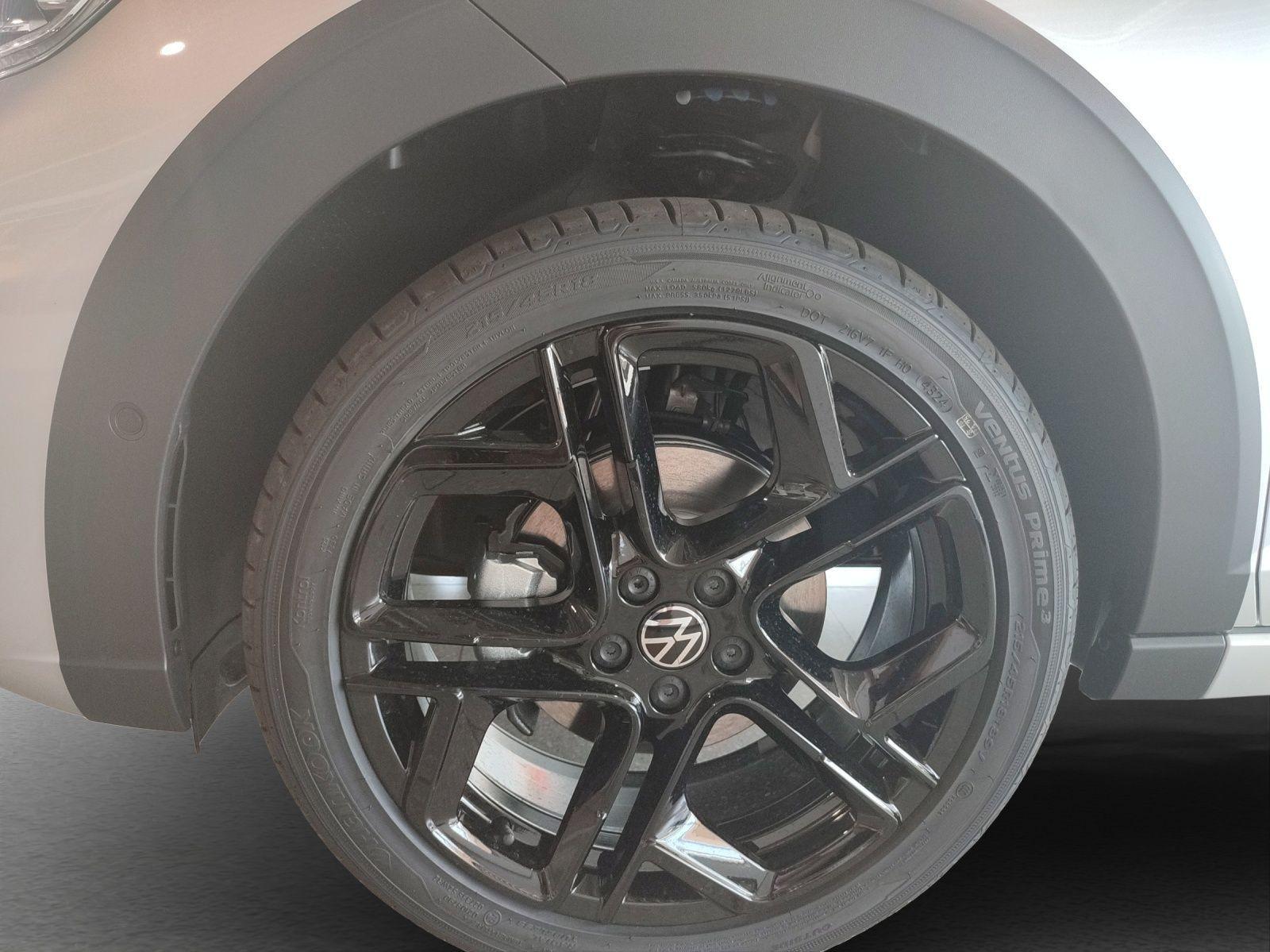 Volkswagen Taigo 1.0 TSI DSG R-Line