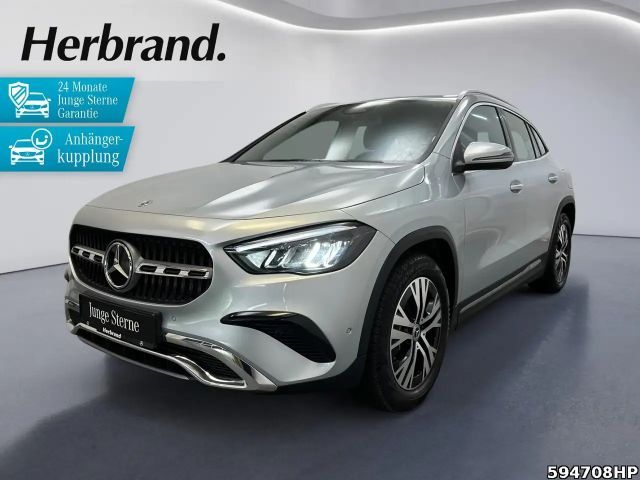 Mercedes-Benz GLA 200 GLA 200 d Progressive