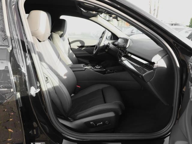 BMW 540 540d M-Sport Touring xDrive