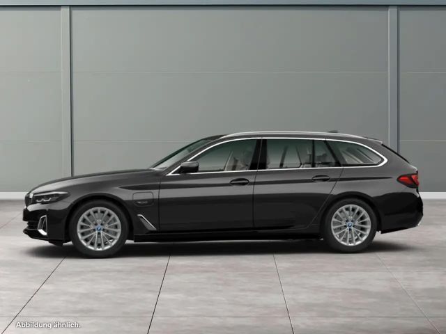 BMW 530 530e Luxury Line Touring