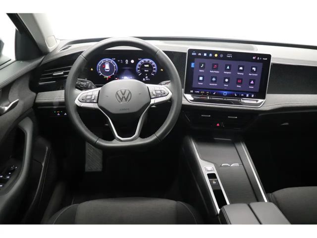 Volkswagen Passat 1.5 eTSI Variant