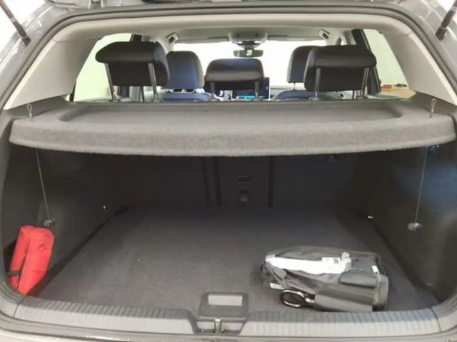 Volkswagen Golf 1.5 TSI