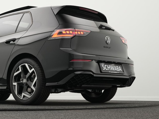 Volkswagen Golf 1.5 eTSI IQ.Drive R-Line