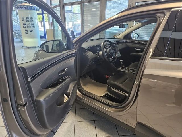 Hyundai Tucson Select