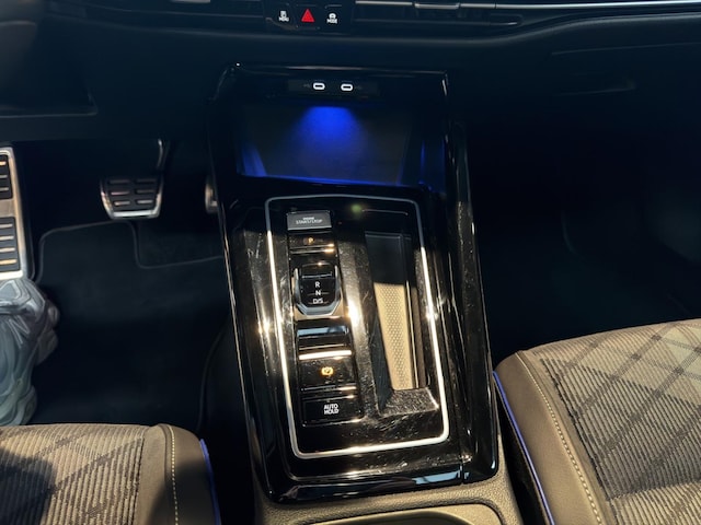 Volkswagen Golf 1.5 eTSI Golf VIII Variant