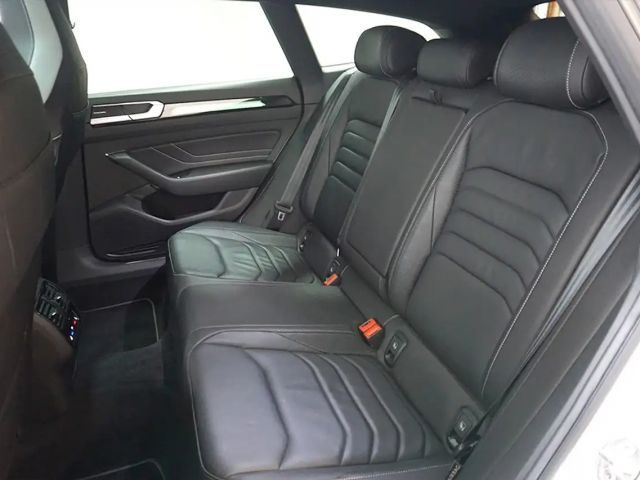 Volkswagen Arteon 2.0 TDI DSG R-Line