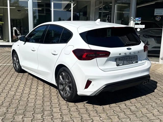 Ford Focus ST Line