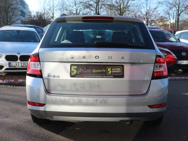 Skoda Fabia 1.0 TSI Ambition Combi