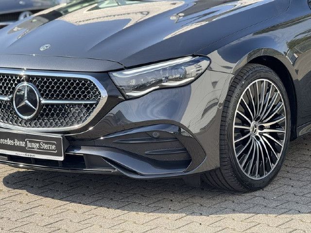 Mercedes-Benz E 220 E 220 d Sedan