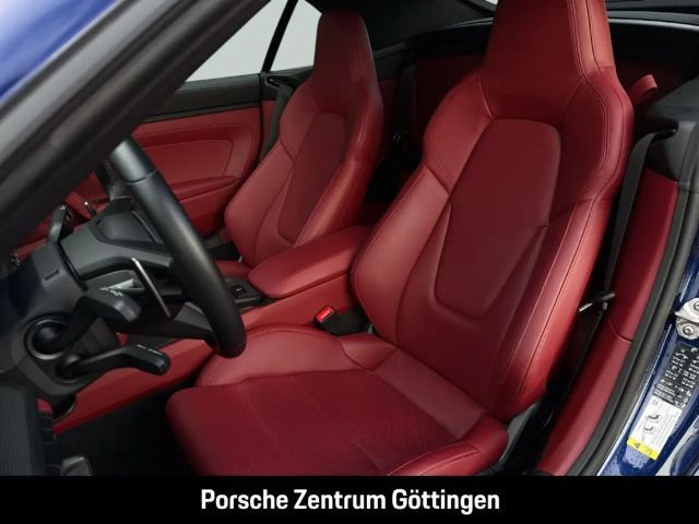 Porsche 992 4 Cabrio Carrera GTS