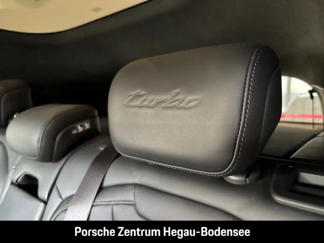 Porsche Taycan Cross Turismo Turbo