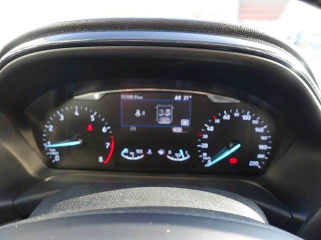 Ford Puma EcoBoost Titanium