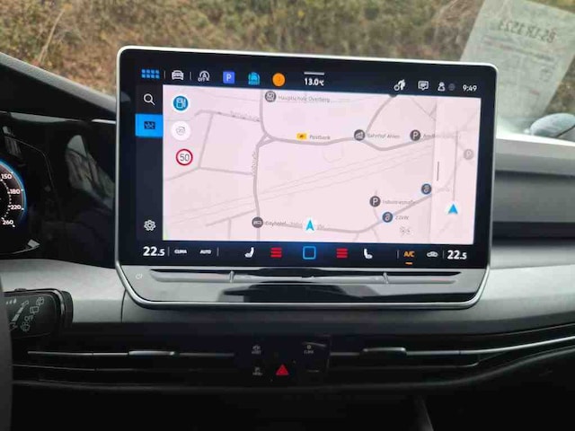 Volkswagen Golf Life Variant