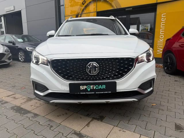 MG ZS Luxury