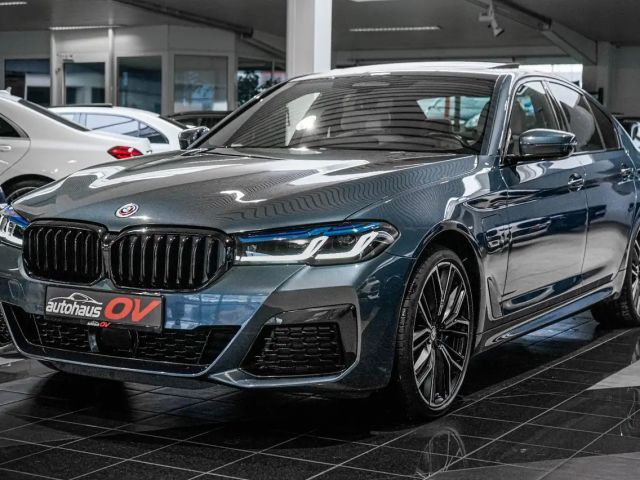 BMW 530 530e M-Sport Sedan