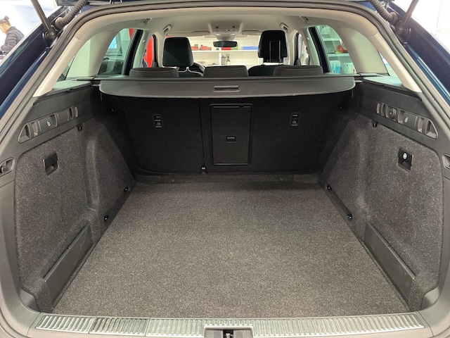 Skoda Superb 2.0 TDI Combi