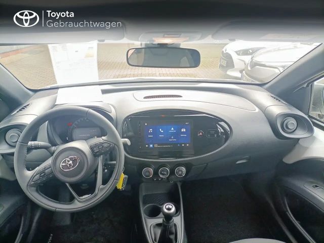 Toyota Aygo X Business Hatchback