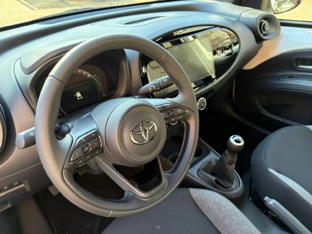 Toyota Aygo X Business Hatchback