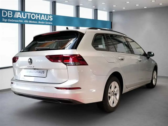 Volkswagen Golf 1.0 TSI Life