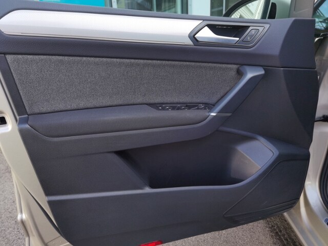 Volkswagen Touran 1.5 TSI BMT DSG Move