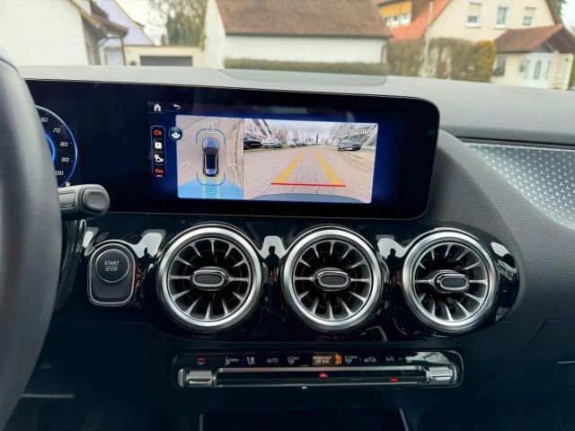 Mercedes-Benz EQA 300 4MATIC Progressive