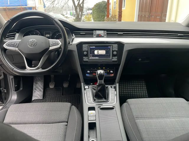 Volkswagen Passat Business Variant