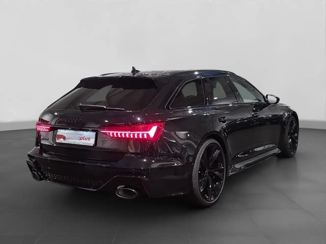 Audi RS6 Avant Quattro
