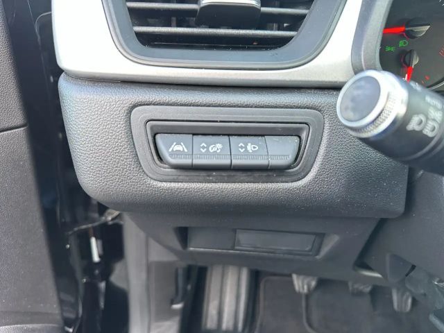 Renault Captur TCe 140 Zen