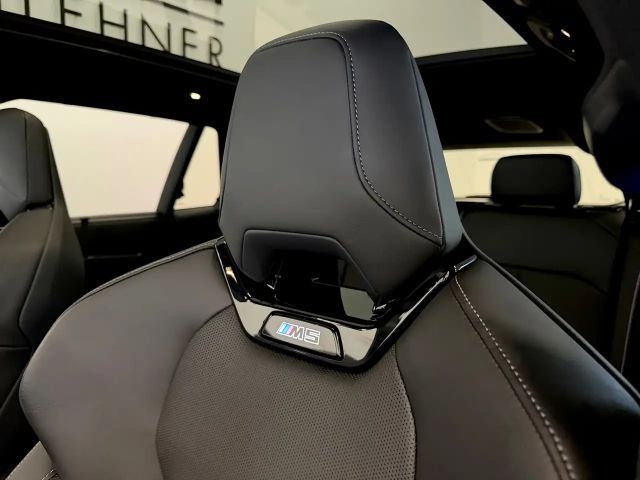 BMW M5 Touring,FrozenMatt,AHK,Panorama,B&W,Leasing,neu
