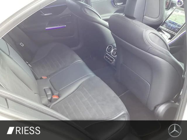 Mercedes-Benz C 300 4MATIC AMG Line Sedan