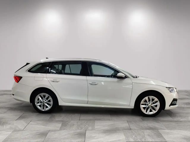 Skoda Octavia 2.0 TDI Combi Style Style
