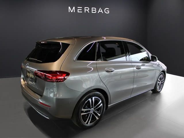 Mercedes-Benz B 200 Progressive