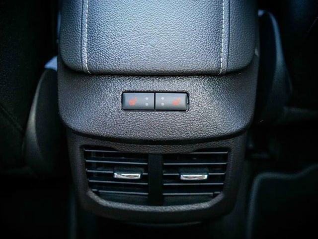 Ford Mondeo Traveller 2,0 EcoBlue SCR Aut. *LED*KAMERA*WINT...